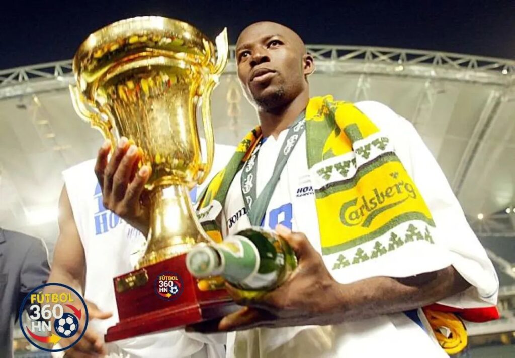 Saúl Martínez: un héroe silencioso que merece más reconocimiento en Honduras 🇭🇳🏆 Fb Img 17788660838548517148359888178755 1024x713